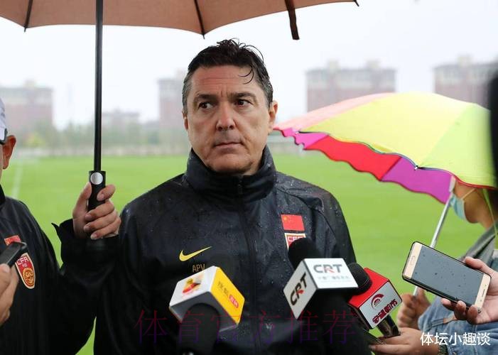 津媒:安东尼奥私下表示他最担心的是U23国足体能问题 津媒:安东尼奥私下表示他最担心的是U23国足体能问题